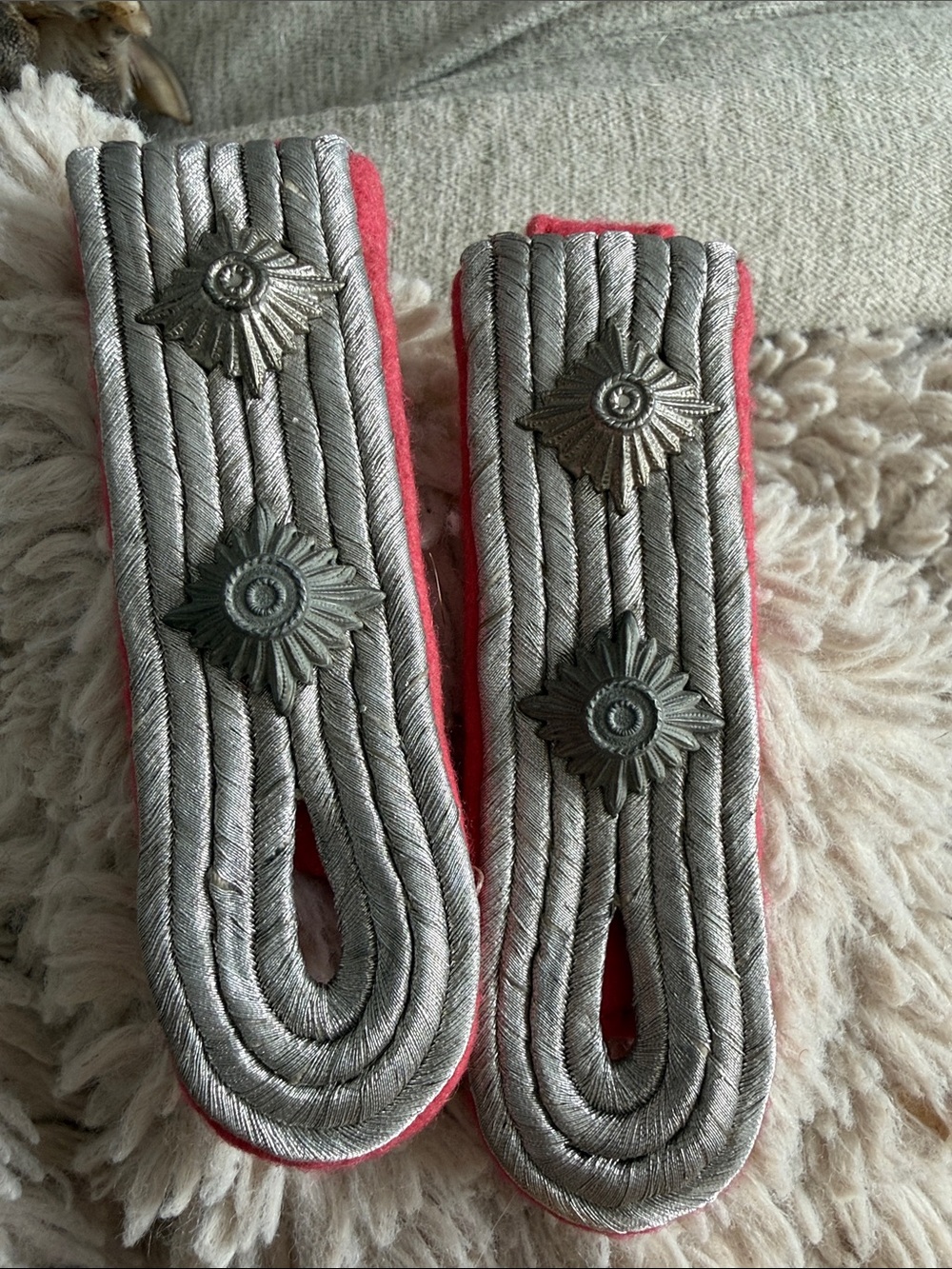 Braid Pink Shoulder Boards - Military Style Home Accent German Heer Artillery